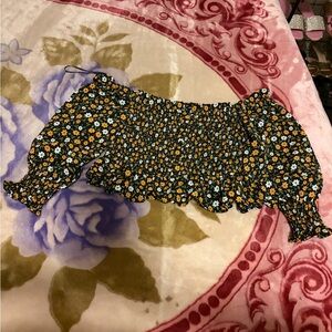 Smocked Off-Shoulder Floral Crop Top in Black and Mustard